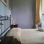 La Perla Hotel