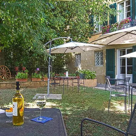 Couette-café La Perla