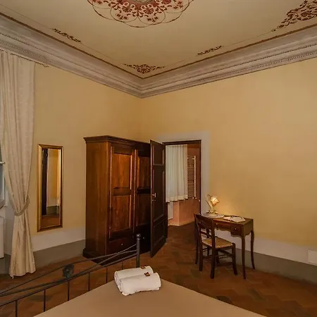 La Perla Lucques