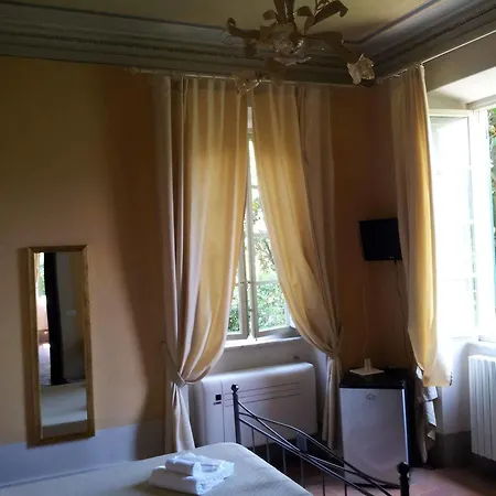Couette-café La Perla 2*