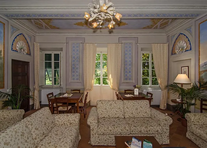 Hotel La Perla 2*